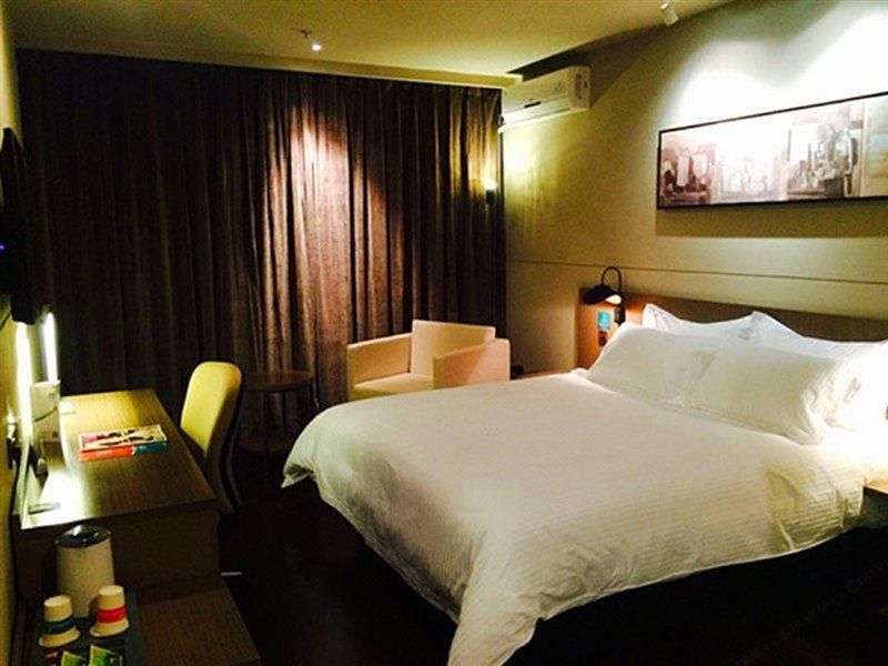 Jinjiang Inn Select Zhenzhou Dongfeng Road Technology Market Csengcsou Kültér fotó